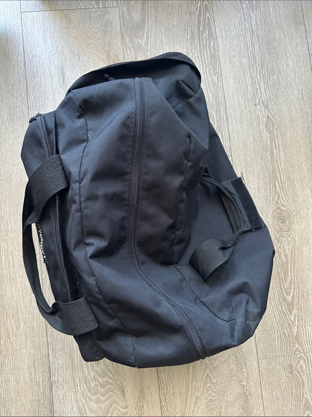 Black Duffel Bag /carry-on bag - Picture 8 of 11